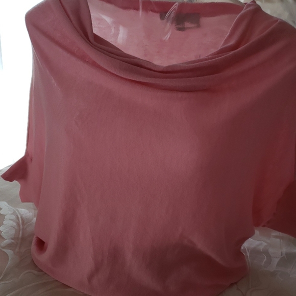 Top - Picture 2 of 11